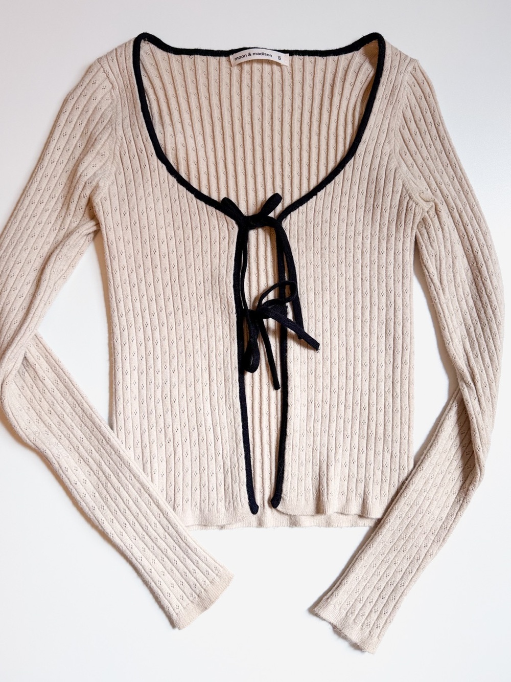 moon & madison Cream Knit Tie-Front Long Sleeve Top with Black Trim